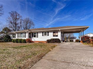 10008 Landsford Rd, Monroe, NC 28112