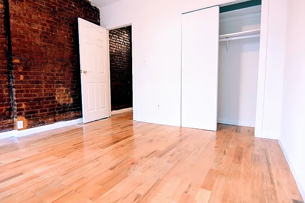 Rented by GPA Realty | media 27