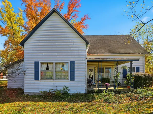 307 S Bowers St, Whitestown, IN 46075