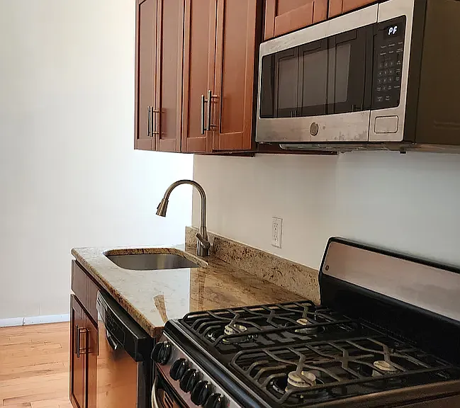397 Flatbush Ave #4R — Photo 3