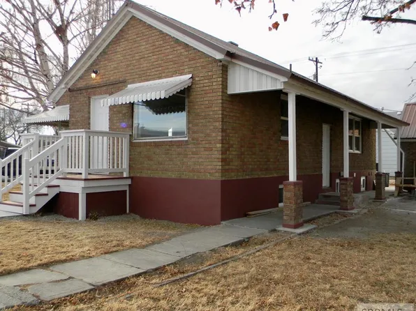 311 N Broadway St, Blackfoot, ID 83221