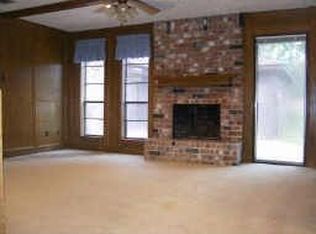 2422 Meadow Way Dr, Missouri City, TX 77459