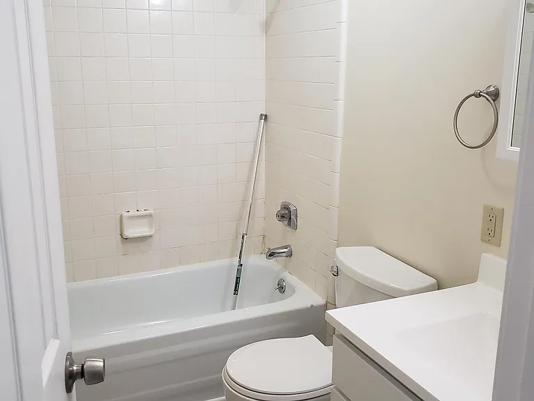 507 College Ave NE #507 — Photo 3