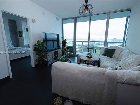 4th image of 888 Biscayne Blvd APT 2210