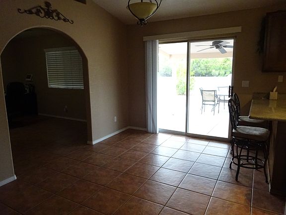 5th image of 381 Casner Dr