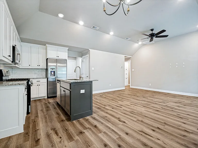 122 Elm Ln — Photo 12