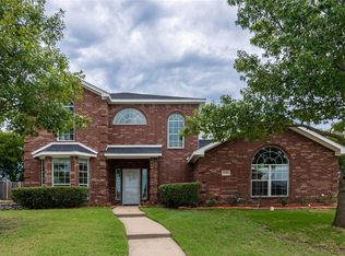 1406 Bobwhite Trl, Glenn Heights, TX 75154