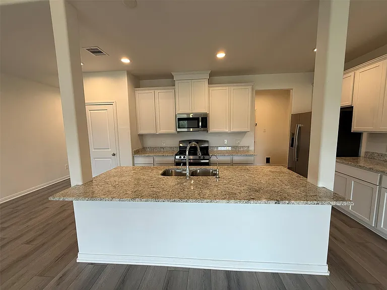 11707 Eclipse Dr — Photo 11