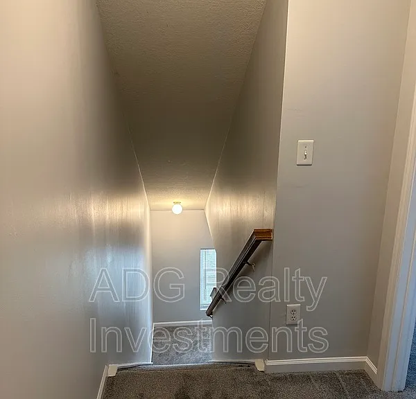 1917 Butterfly Ln — Photo 13