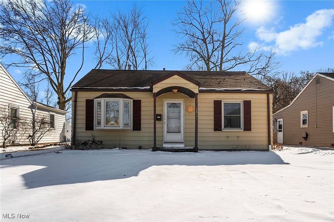15701 Montrose Ave, Cleveland, OH 44111 | Zillow