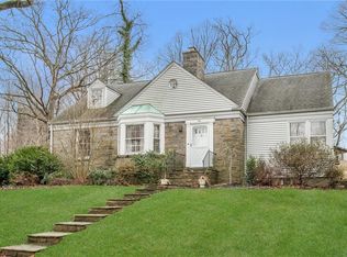 30 Maplewood Rd, Hartsdale, NY 10530