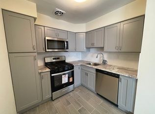 3937 Ellington Rd FLOOR 2, Philadelphia, PA 19131