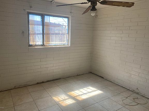 4th image of 4614 N 50th Ave