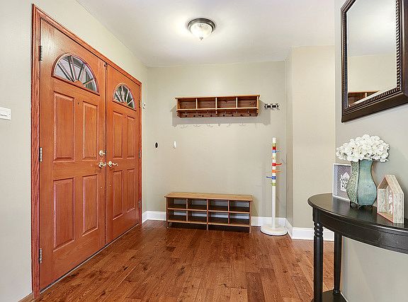 3rd image of 10115 E Tanglewood Cir