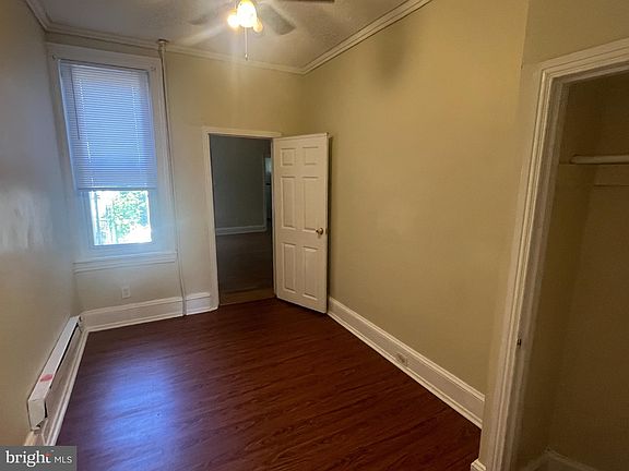 2nd image of 2023 W Oxford St Floor 1