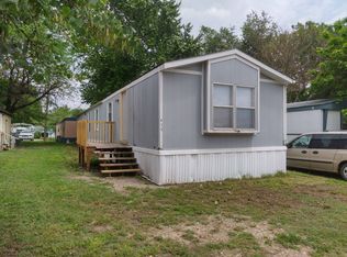 212 E 5th Ave #412A, Winfield, KS 67156