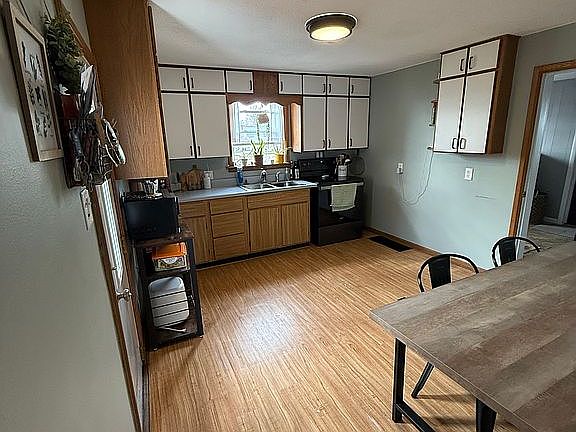 4th image of 1520 7th Ave
