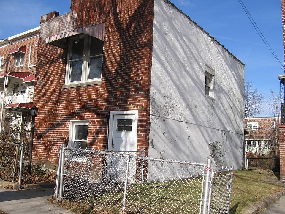 1st image of 1015 E 222nd St Bronx