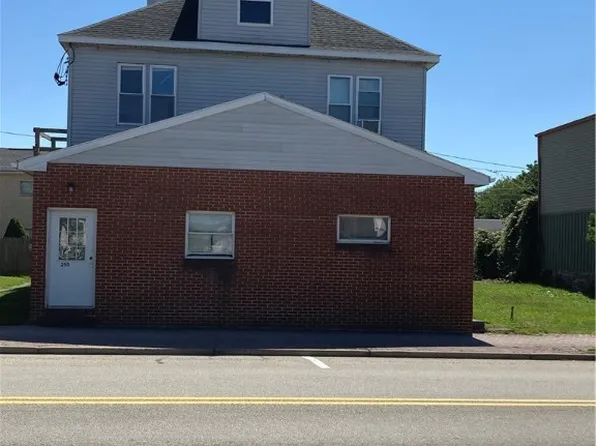 250 E Market St, Blairsville, PA 15717