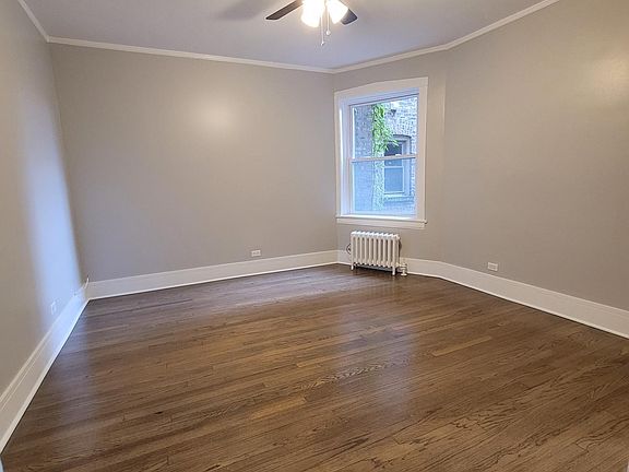 2nd image of 6154 N Hamilton Ave #1S