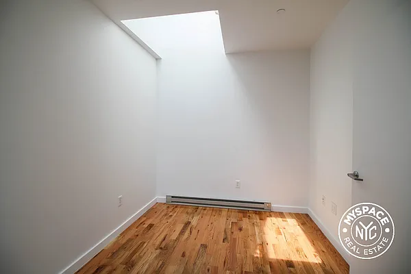 Rented by MySpaceNYC | media 57