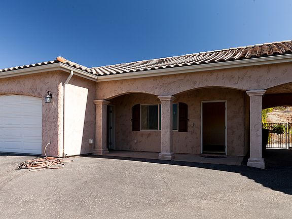 2nd image of 3640 Wasatch Dr