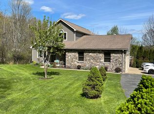 117 Hilltop Rd #L-1, Waverly, PA 18471