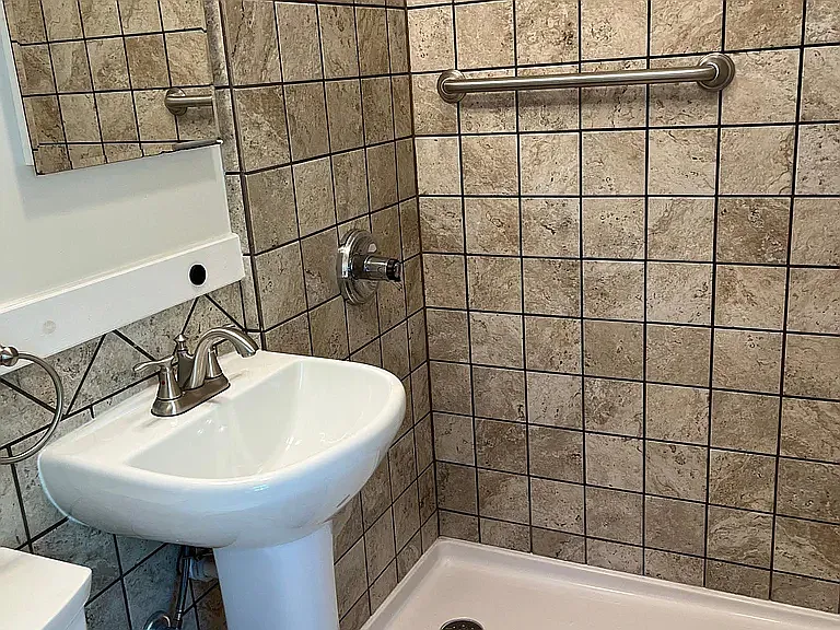 1920 Stevens Ave #1 — Photo 6