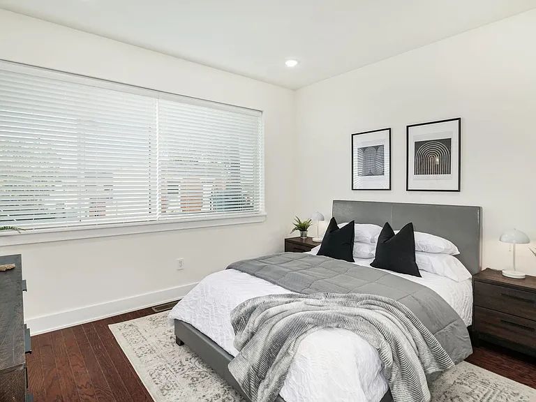 968 N 8th St #8 — Photo 7