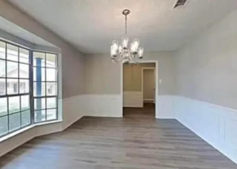 401 Lake Louise Ct — Photo 4