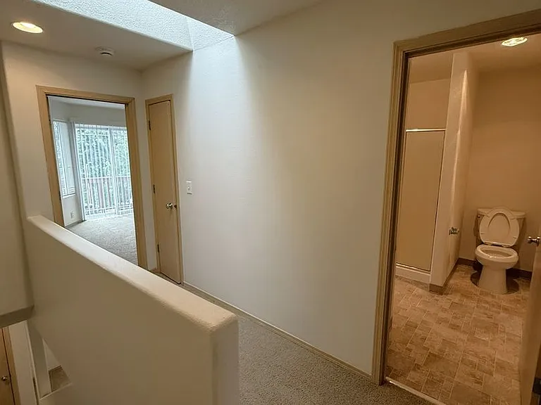 4466 NE Nicholson Loop — Photo 10