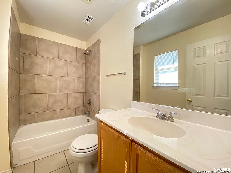 8017 Santa Catalina — Photo 8
