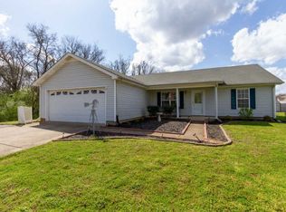 2003 Sulphur Springs Rd, Murfreesboro, TN 37129