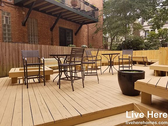 2nd image of 2700 N Clark St #1905