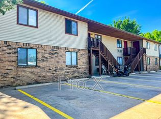 1045 S Happy Hollow Rd #5, Fayetteville, AR 72701