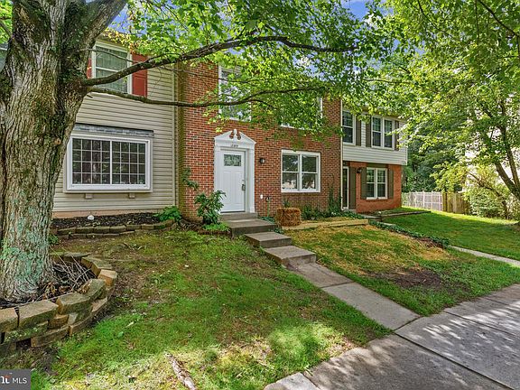 2nd image of 12899 Bjork Ln