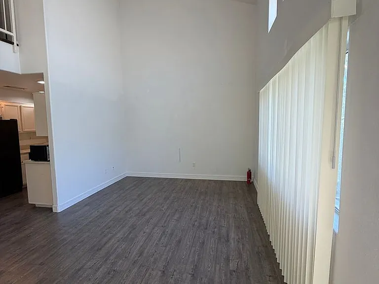 5264 Sacha Way — Photo 6