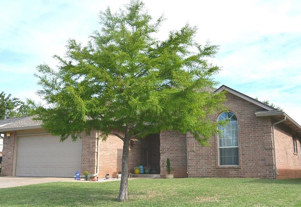 1st image of 4729 SE 50th St