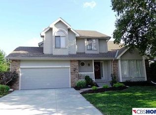 16017 Chicago St, Omaha, NE 68118