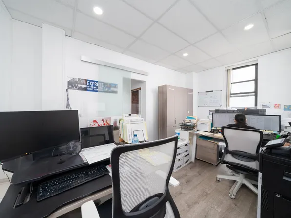 51 Newark Street image 1 of 7