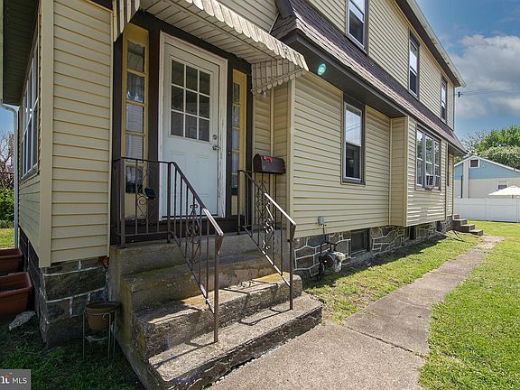 3rd image of 617 Folsom Ave