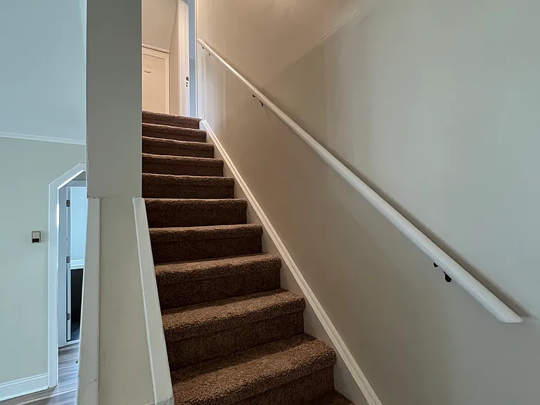 23124 Grove St — Photo 11