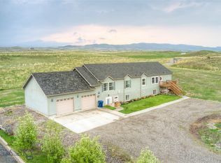 1209 Mule Haven Dr, Livingston, MT 59047