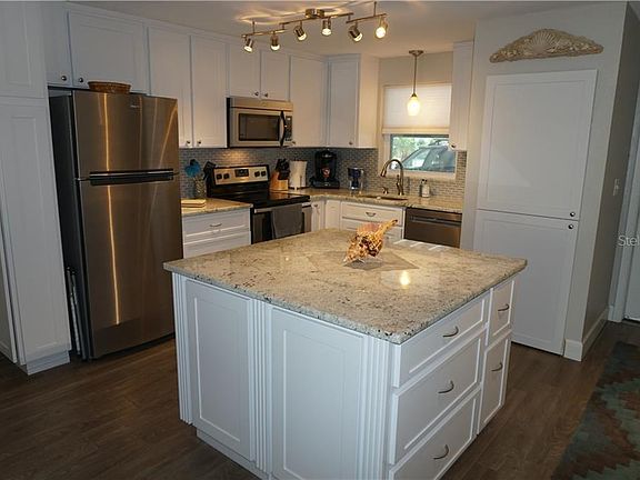 4th image of 3717 46th Ave S APT 7