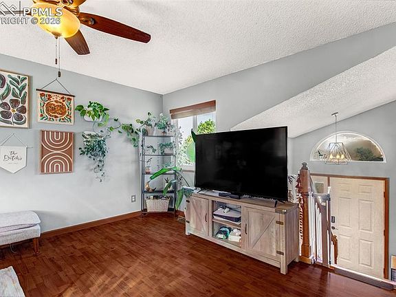3rd image of 2755 Haystack Dr