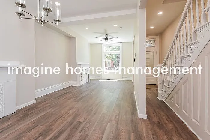 3 bed, 1.0 bath, 1274 sqft, $1,895 — Photo 3
