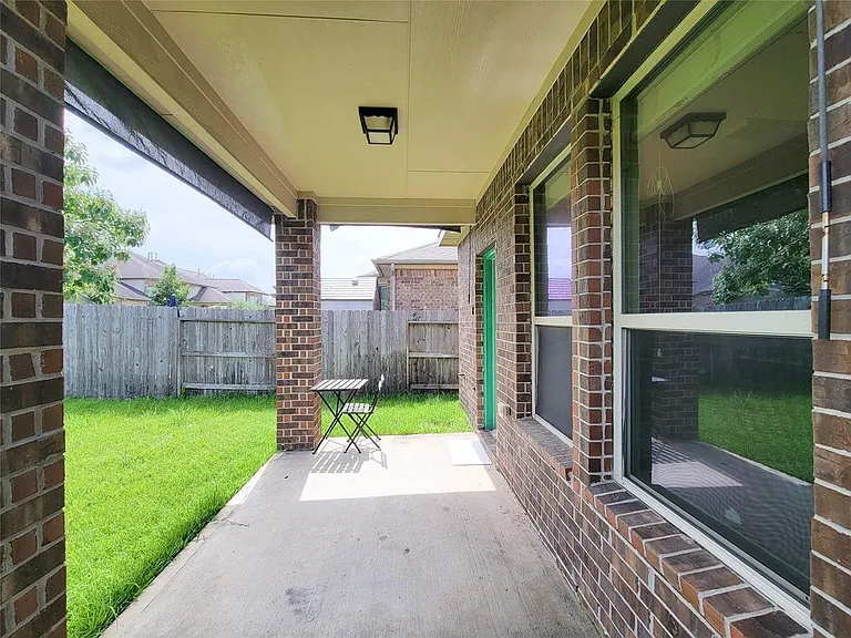 9718 Justin Ridge Ln — Photo 37