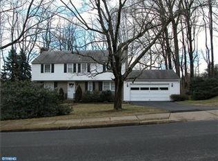 140 Greyhorse Rd, Willow Grove, PA 19090