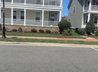 240 S 2nd St, Hampton, VA 23664