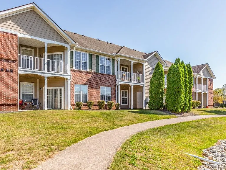 The Lakes of Beavercreek Apartment Homes — Photo 29